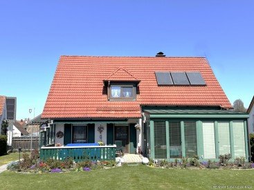 Hauptbild Einfamilienhaus- Familientraum in ruhiger Lage mit Wintergarten / Doppelgarage und großem Garten.